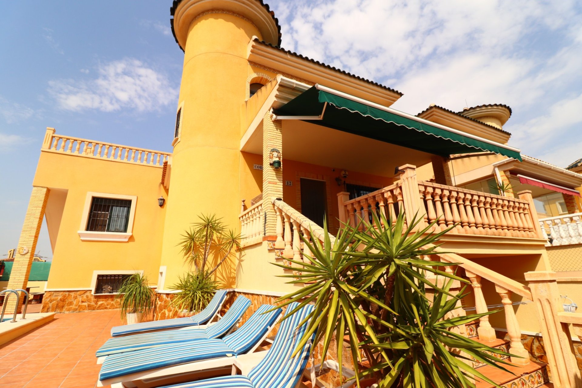 Reventa - Villa -
Algorfa - Lo Crispin