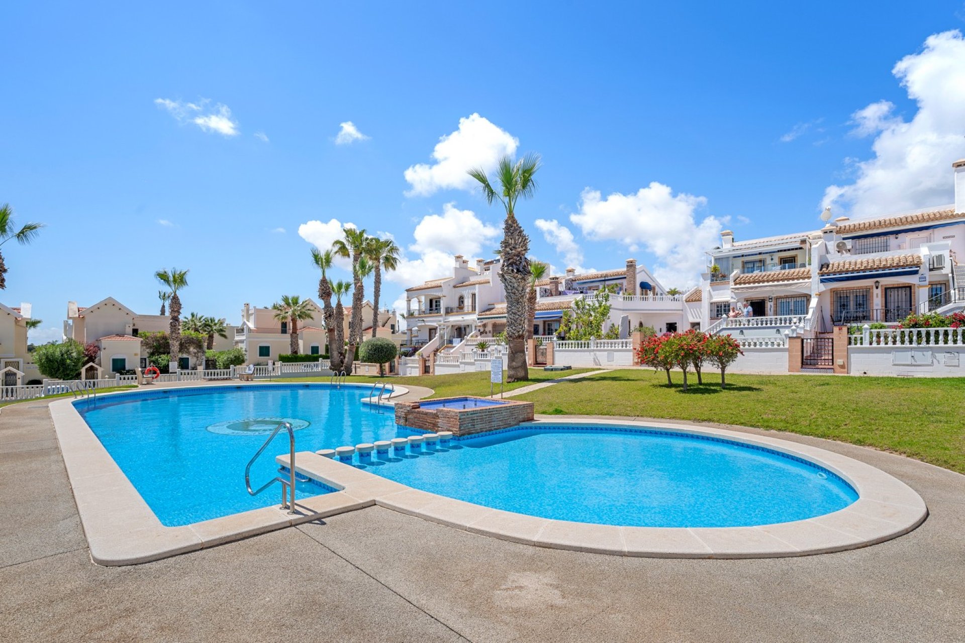 Reventa - Villa -
Orihuela Costa - Los Dolses