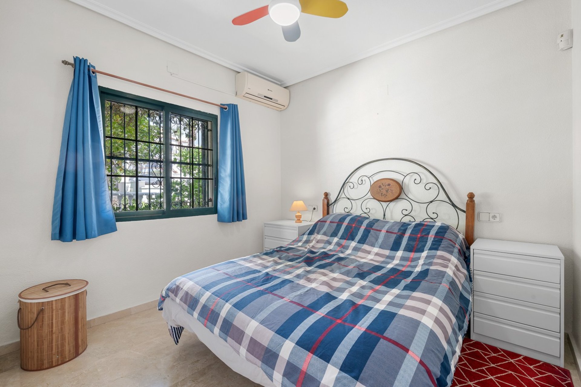 Reventa - Villa -
Orihuela Costa - Los Dolses