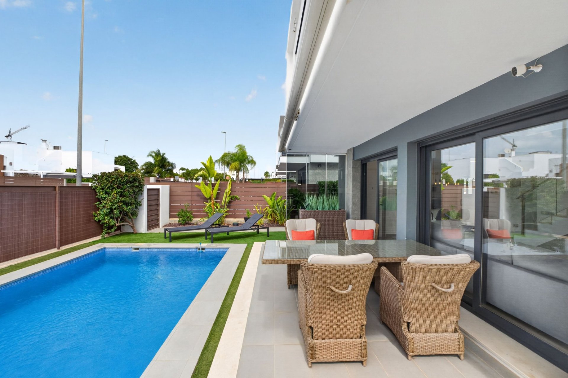Reventa - Villa -
Orihuela Costa - Orihuela