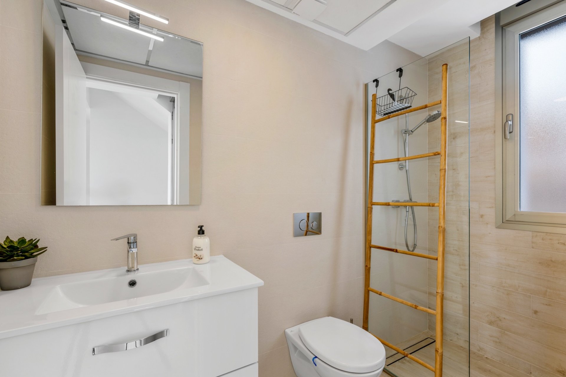 Reventa - Villa -
Orihuela Costa - Villamartín