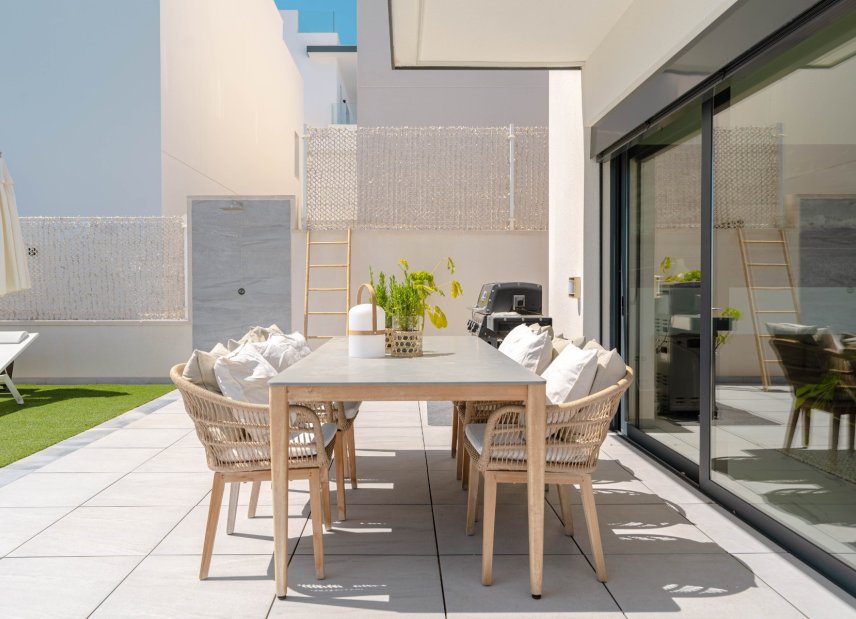 Reventa - Villa -
San Miguel de Salinas