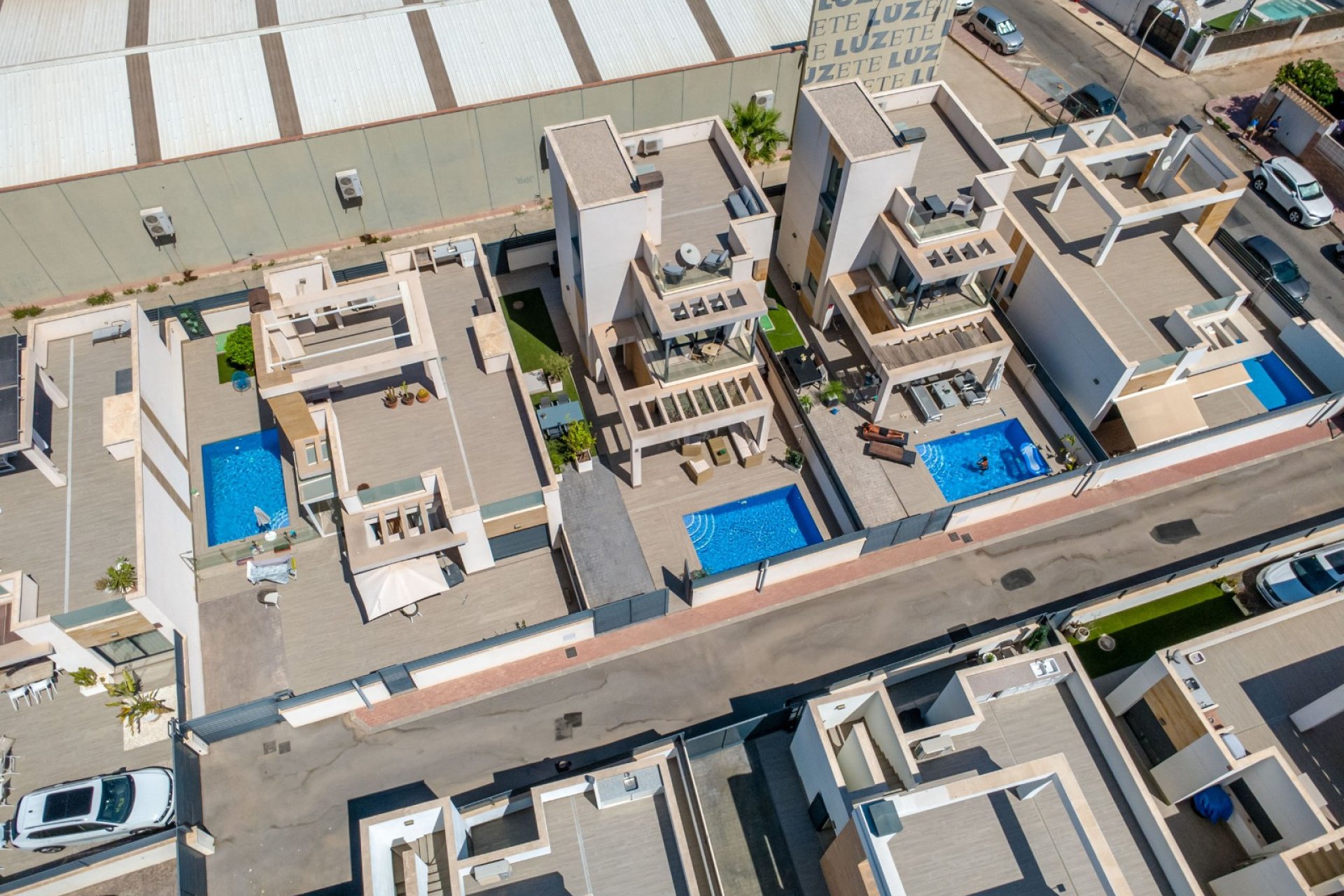 Reventa - Villa -
Torrevieja