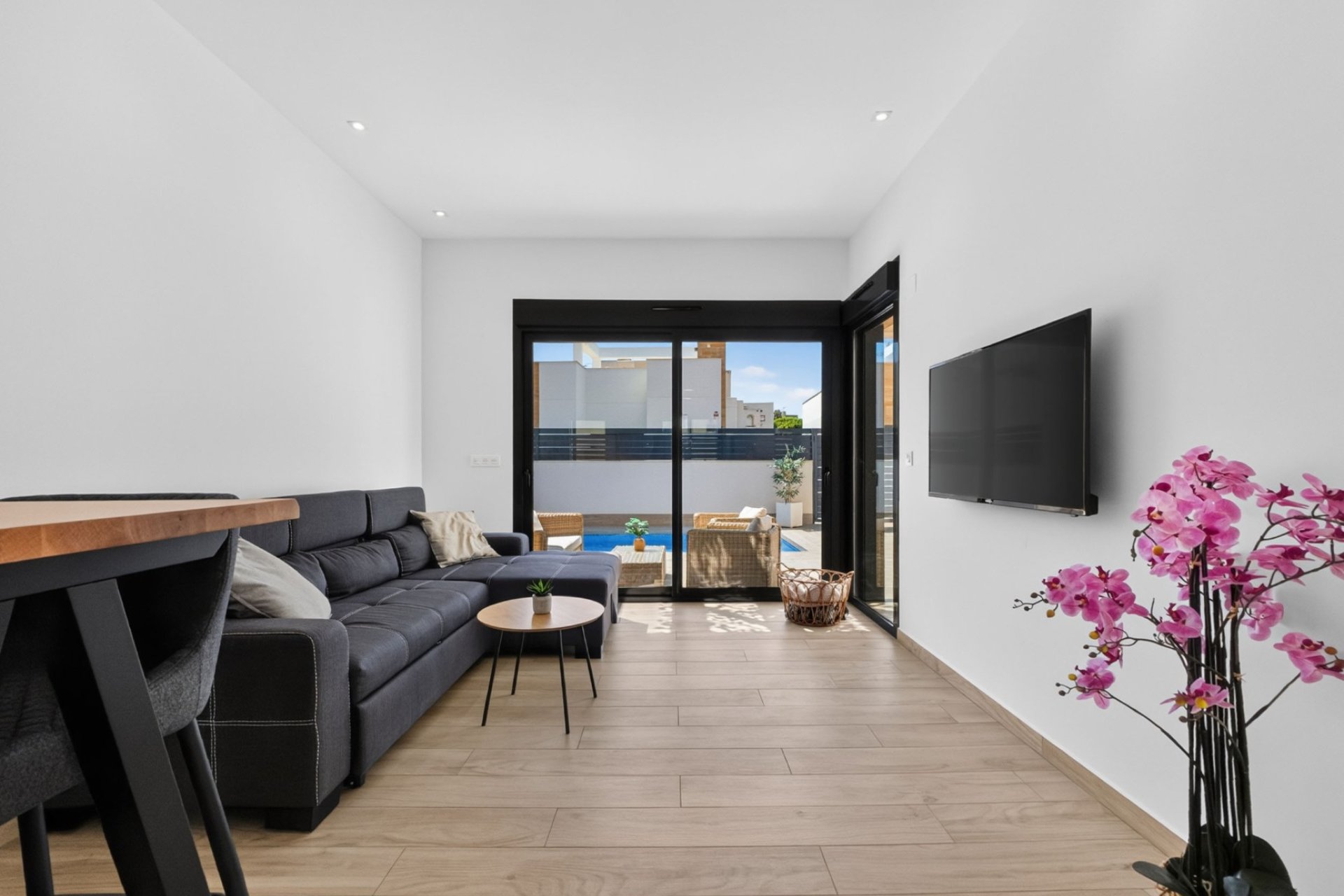 Reventa - Villa -
Torrevieja