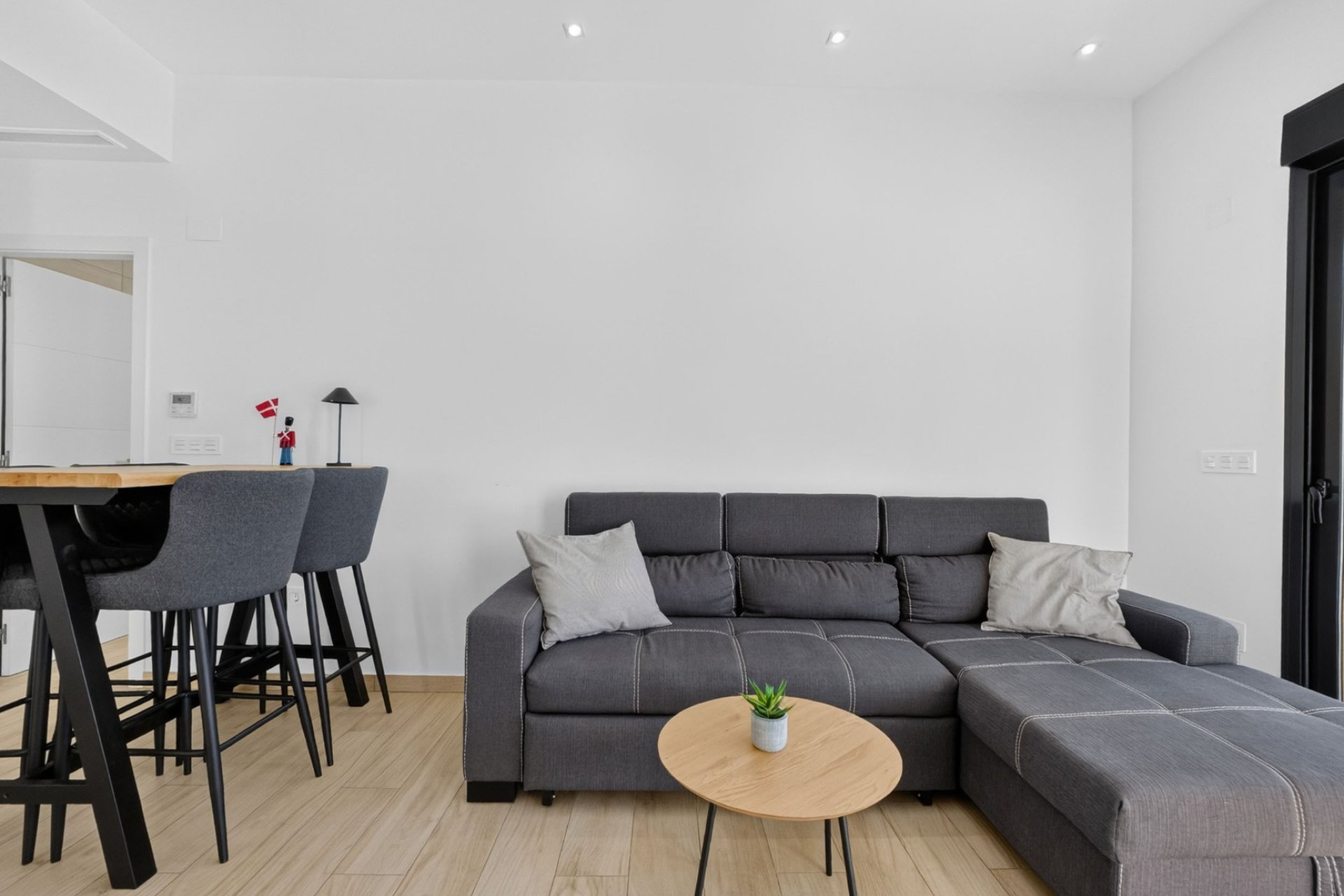 Reventa - Villa -
Torrevieja