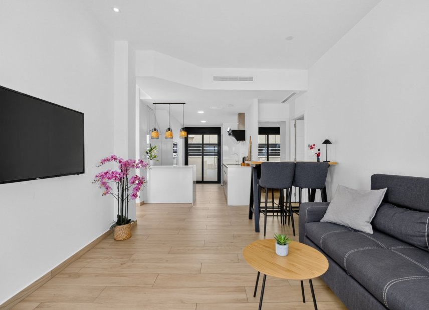 Reventa - Villa -
Torrevieja