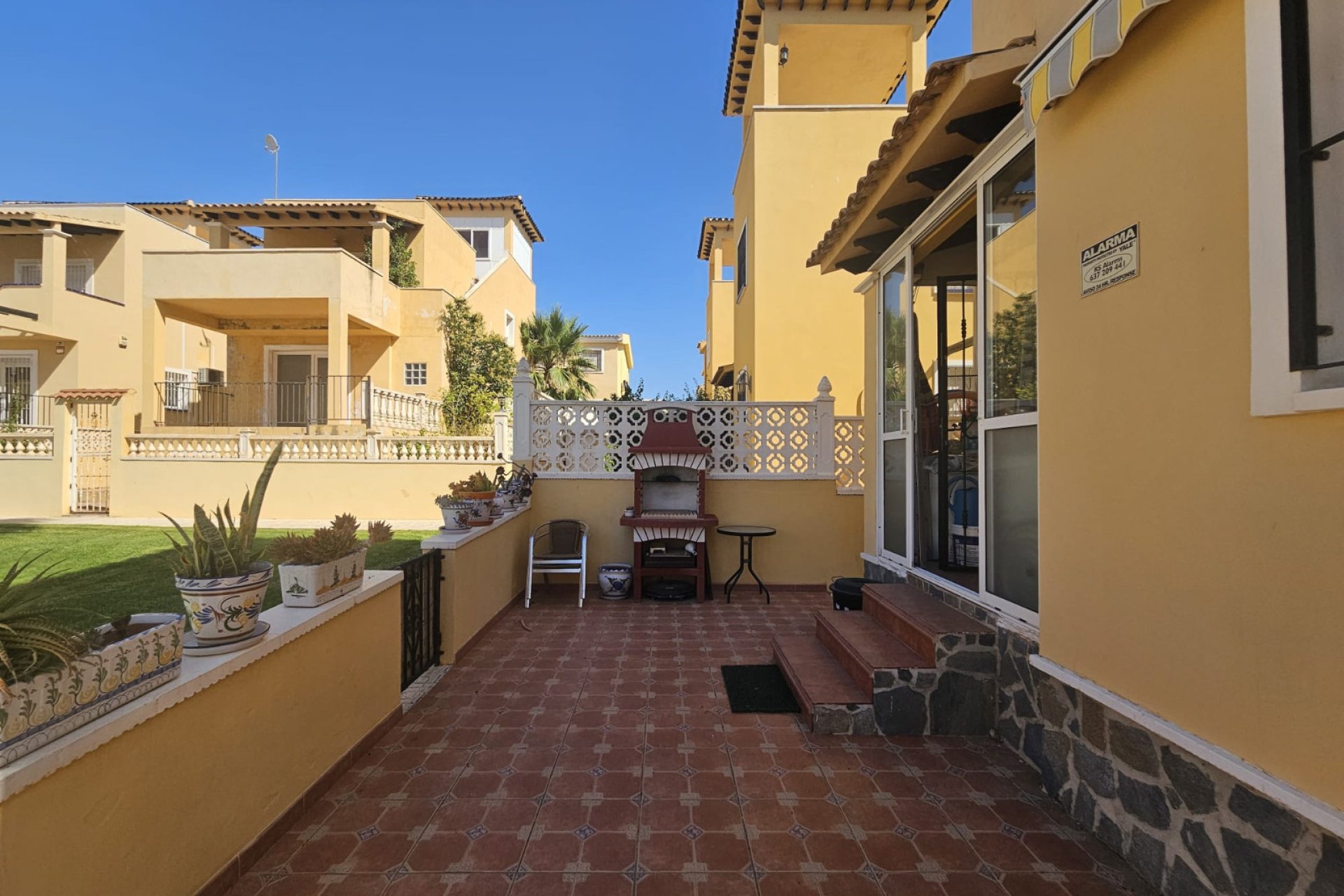 Reventa - Villa -
Villamartín - Lomas del Golf