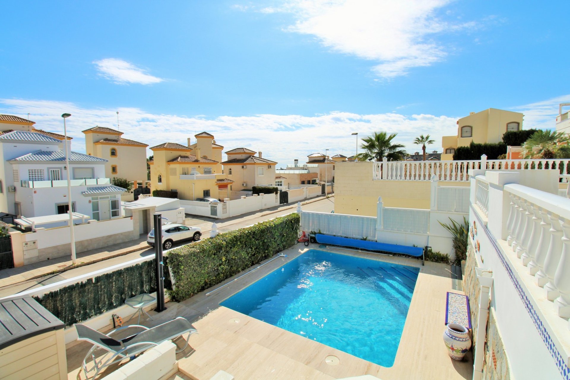 Reventa - Villa -
Villamartín - Los Dolses