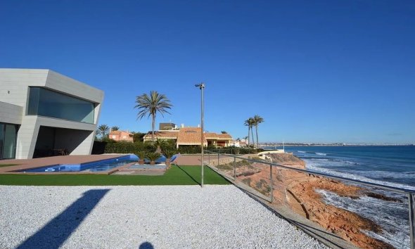 Villa - Gensalg - Orihuela Costa -
                Cabo Roig