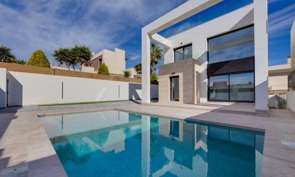 Villa - Nybyggeri - Torrevieja - Torrevieja
