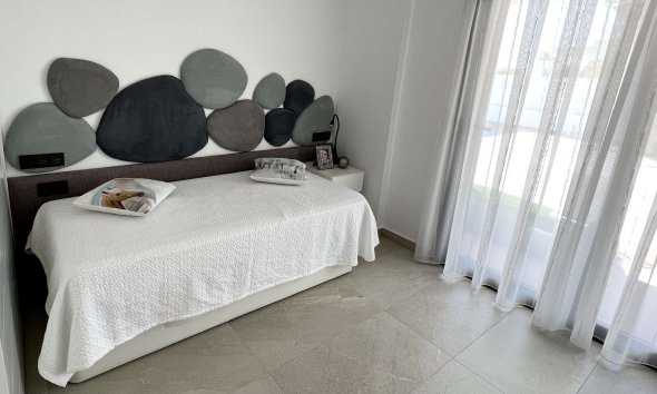 New Build - Villa -
Rojales