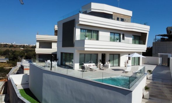 Nybyggeri - Villa -
Orihuela Costa