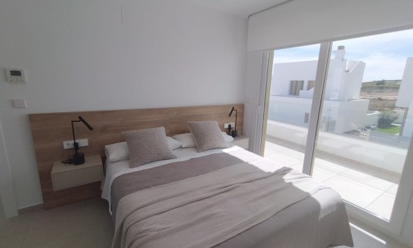New Build - Villa -
Entrenaranjos