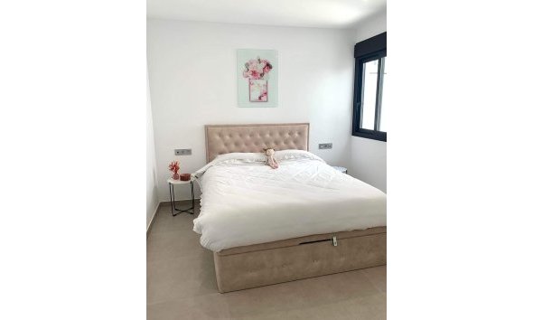 New Build - Apartment -
Pilar de la Horadada