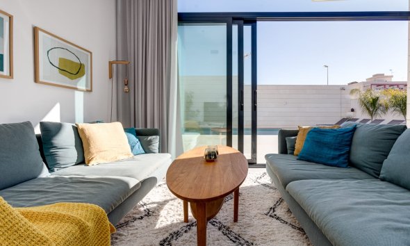 New Build - Villa -
Pilar de la Horadada