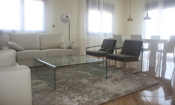 Nybyggeri - Villa -
Torrevieja