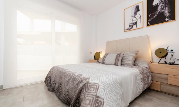 Nybyggeri - Rækkehus -
Torrevieja