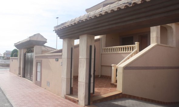 Nybyggeri - Rækkehus -
Torrevieja