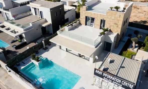 Nybyggeri - Villa -
Orihuela Costa