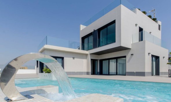 Nybyggeri - Villa -
Orihuela Costa