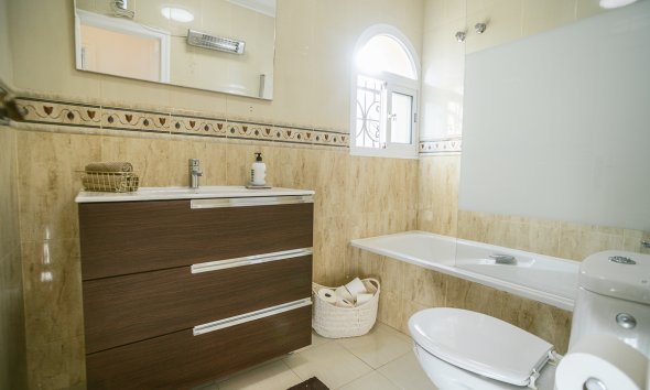 Gensalg - Villa -
Orihuela Costa - Villa Martin