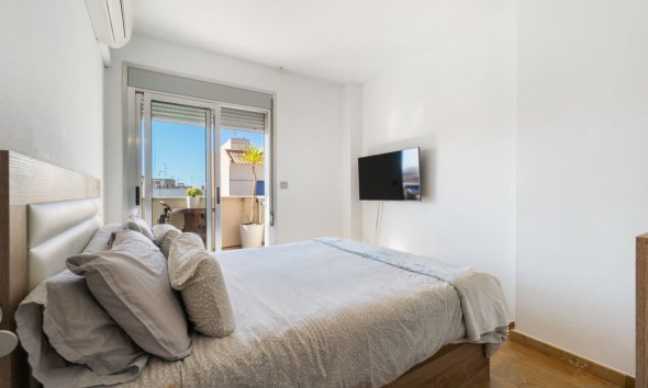 Gensalg - Lejlighed -
Torrevieja - Center