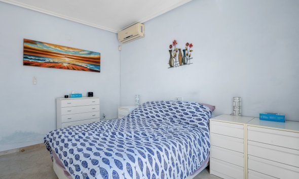 Reventa - Villa -
Orihuela Costa - Los Dolses