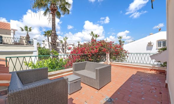 Reventa - Villa -
Orihuela Costa - Los Dolses