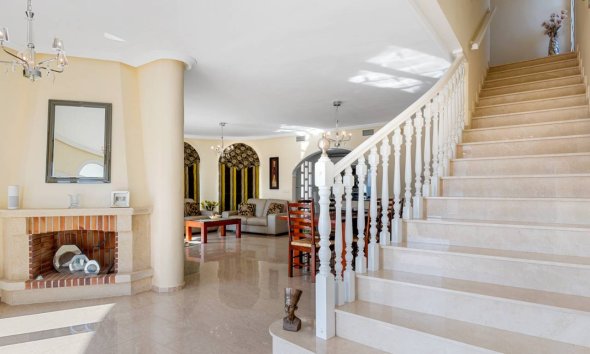 Resale - Villa -
Ciudad Quesada