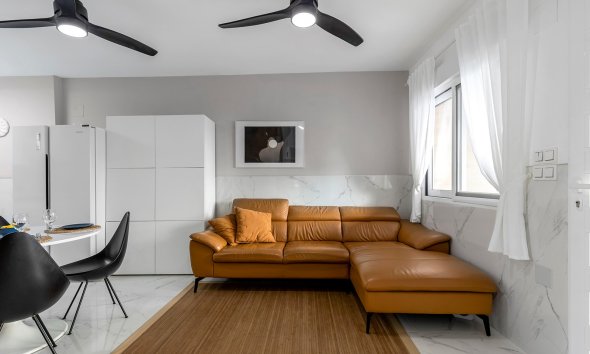 Gensalg - Lejlighed -
Torrevieja