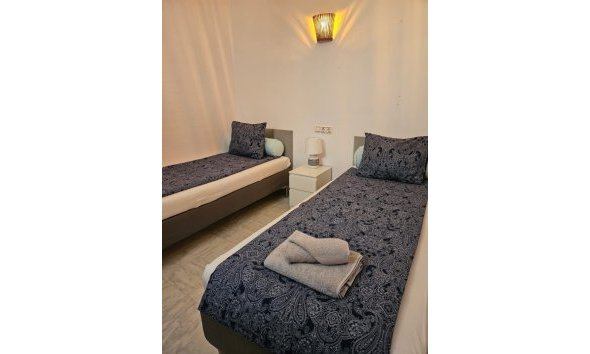 Gensalg - Lejlighed -
Torrevieja - Playa Los Locos