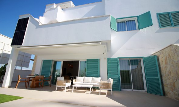 Obra nueva - Apartamento -
Pilar de la Horadada