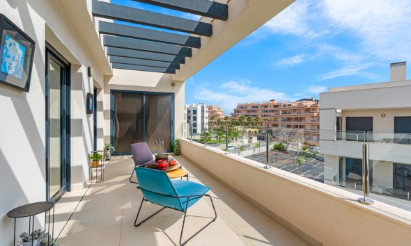 Resale - Apartment -
Orihuela Costa - Villamartín
