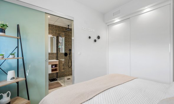 Reventa - Apartamento -
Orihuela Costa - Playa Flamenca*