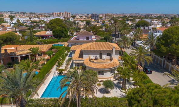 Gensalg - Villa -
Orihuela Costa - Cabo Roig