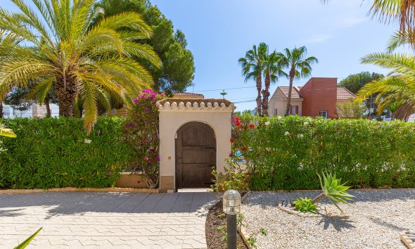 Gensalg - Villa -
Orihuela Costa - Cabo Roig