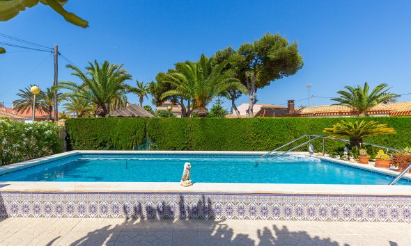 Gensalg - Villa -
Orihuela Costa - Cabo Roig