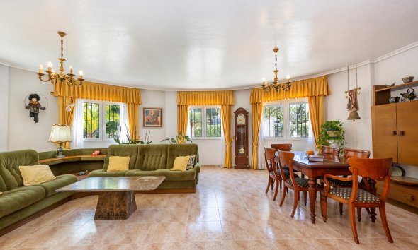 Gensalg - Villa -
Orihuela Costa - Cabo Roig