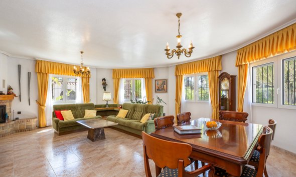 Gensalg - Villa -
Orihuela Costa - Cabo Roig