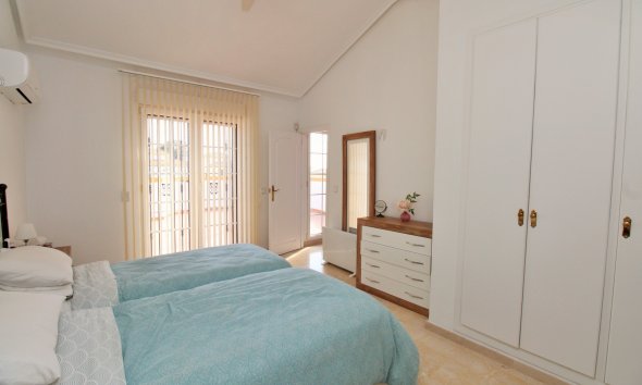 Gensalg - Villa -
Villamartín - Los Dolses
