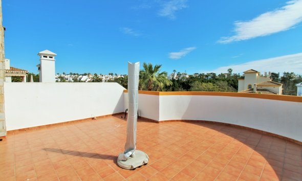 Gensalg - Villa -
Villamartín - Los Dolses