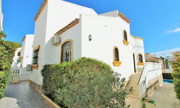 Gensalg - Villa -
Villamartín - Los Dolses