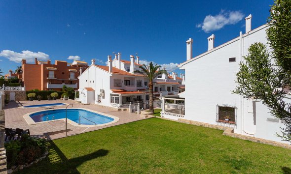Reventa - Adosado -
La Mata