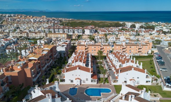 Reventa - Adosado -
La Mata