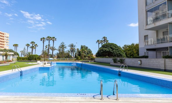 Gensalg - Lejlighed -
La Mata - Playa