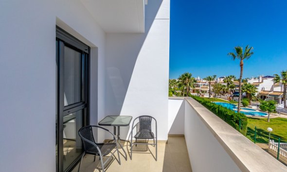 Resale - Apartment -
Orihuela Costa - Villamartín