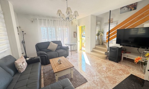 Gensalg - Villa -
Villamartín - Lomas del Golf