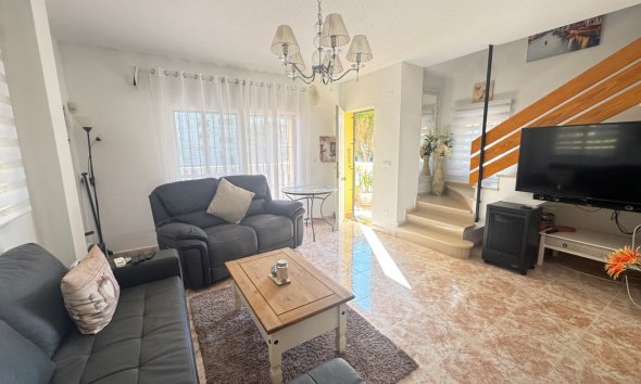 Gensalg - Villa -
Villamartín - Lomas del Golf