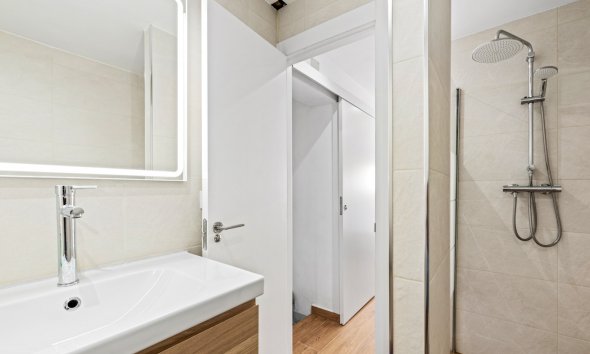 Resale - Townhouse -
Orihuela Costa