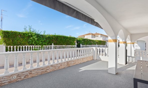 Resale - Townhouse -
Orihuela Costa